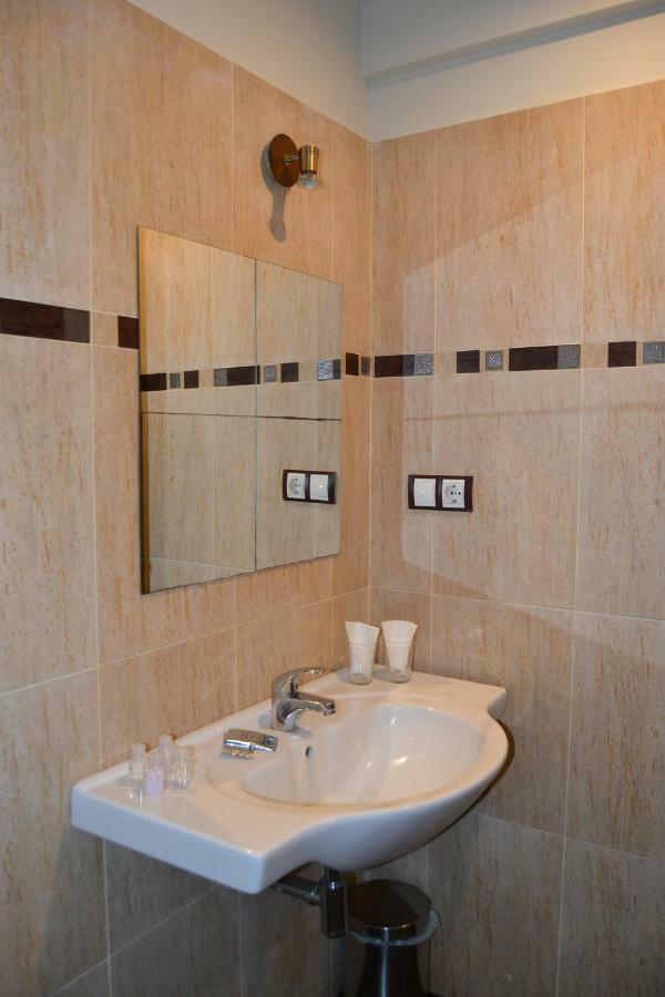 Apartamentos Rurales La Cirigueena Олес Экстерьер фото