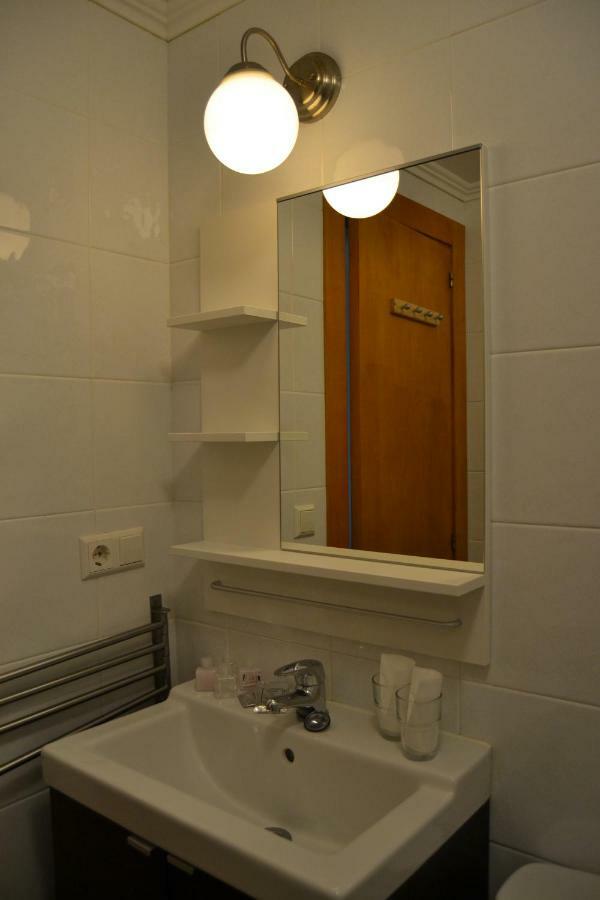 Apartamentos Rurales La Cirigueena Олес Экстерьер фото